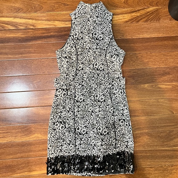 Floral/Paisley Dress by Kensie , Size S - Picture 6 of 7